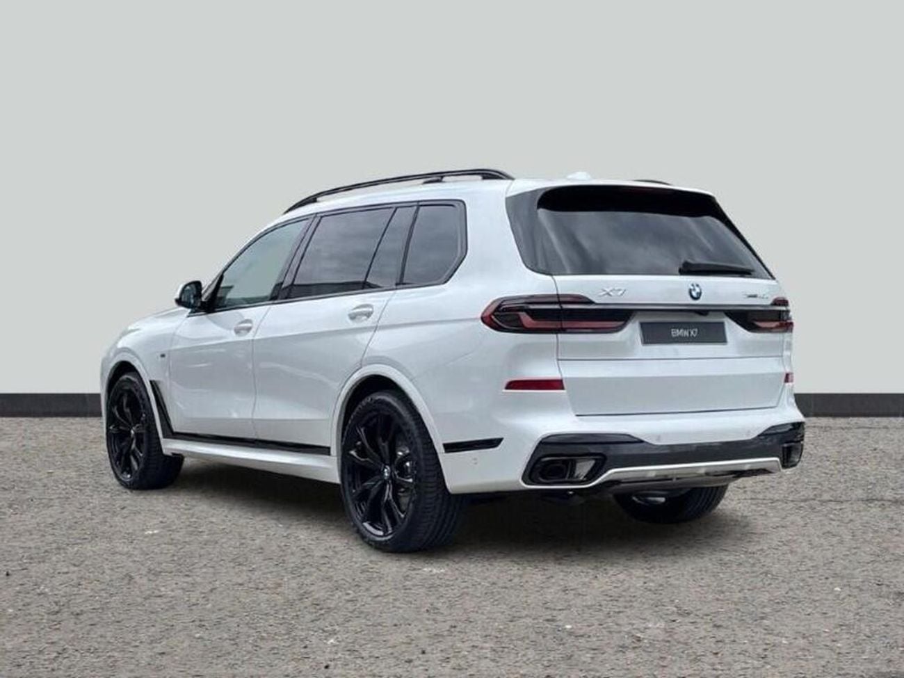 BMW X7 XDRIVE40i LUXURY M SPORT PACKAGE MHT M Sport RIGHT HAND DRIVE EXPORT ONLY