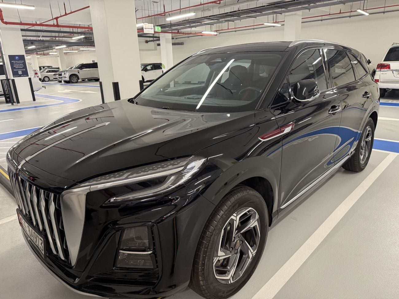 HONGQI HS3 LUXURY Hongqi HS3 Luxury 2024 GCC specs