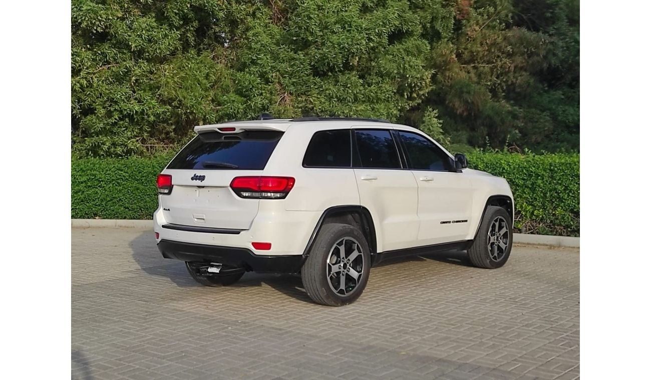 جيب جراند شيروكي exclusive 3.6L