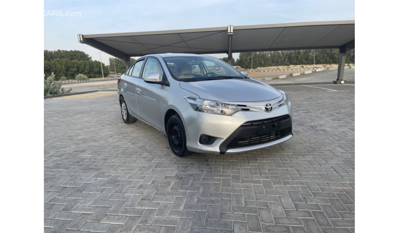 Toyota Yaris Toyota Yaris (GCC SPEC) - 2016- VERY GOOD CONDITION