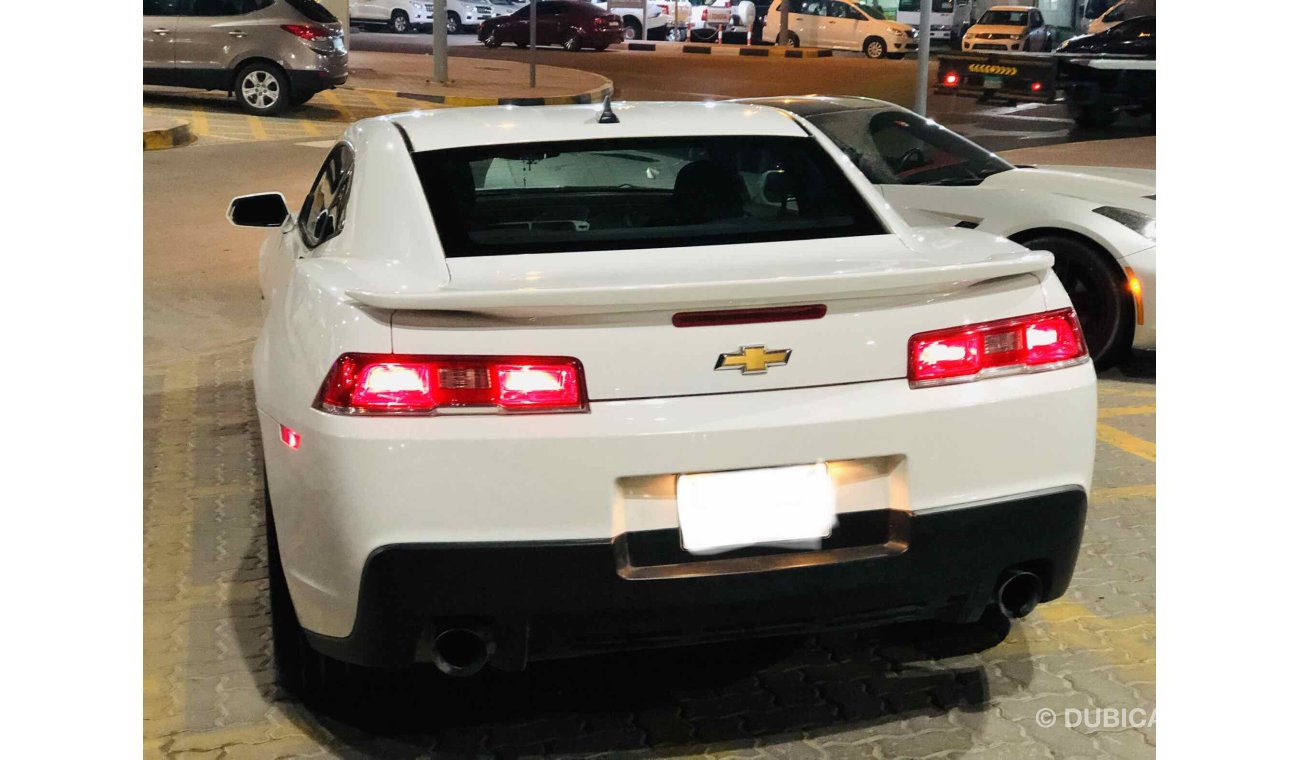 Chevrolet Camaro IMMACULATE CONDITION / EMI 790/-AED MONTHLY