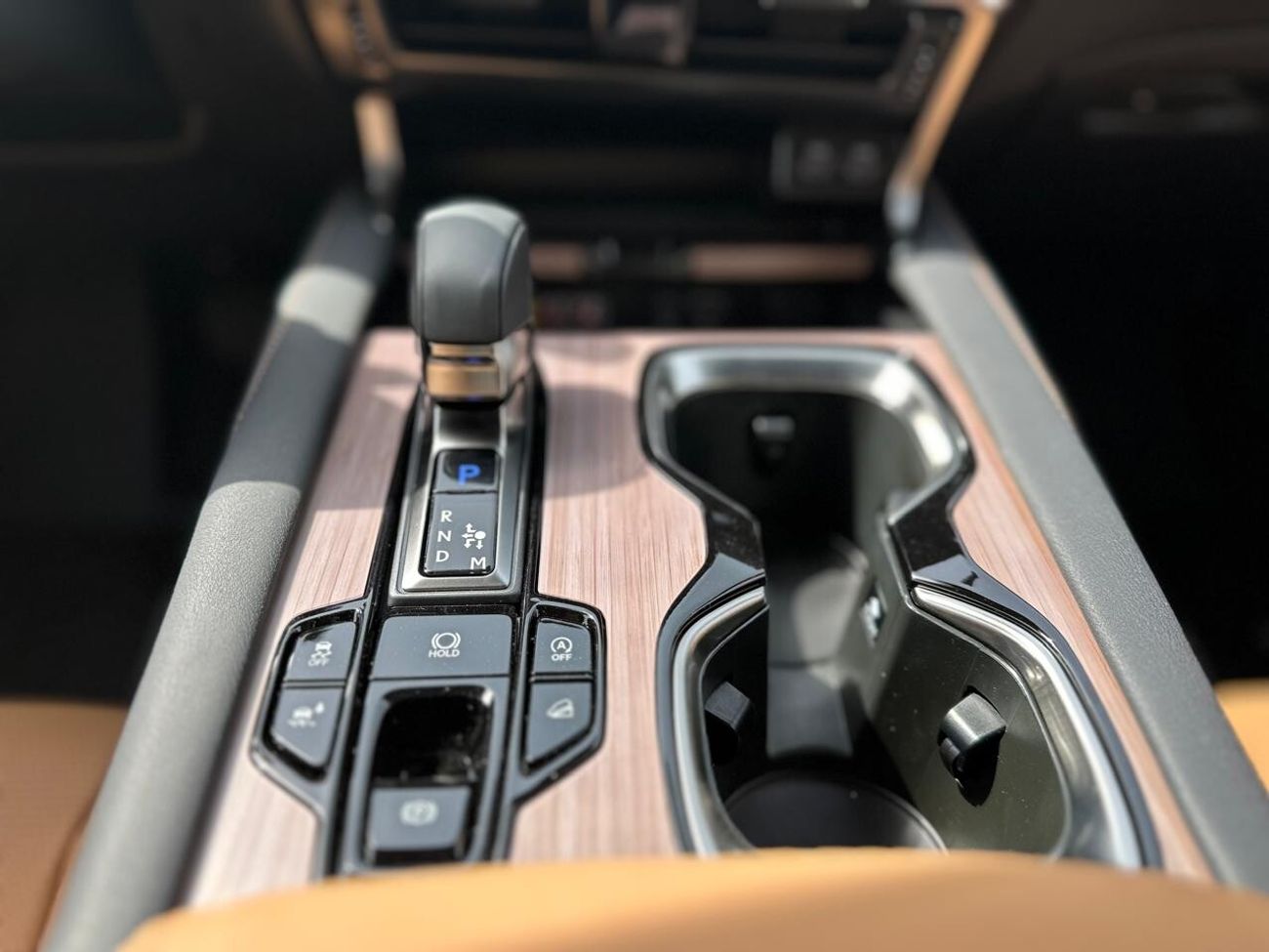 Lexus RX350 AWD - LUXURY - MY 2024 - CANADA SPC - BLUE_TAN (EXPORT OFFER)