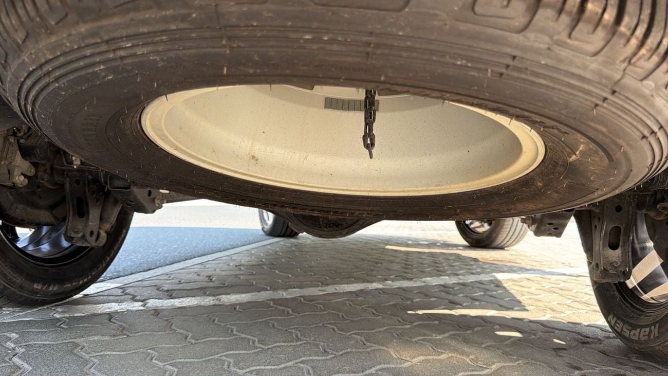 Toyota Land Cruiser Lc300 model 2024 VXR RHD diesel engine full option