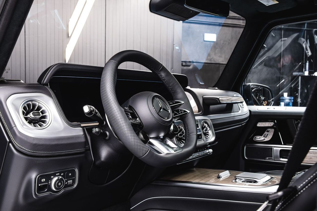 Mercedes-Benz G 63 AMG AMG Night package I+II + AMG forged wheels