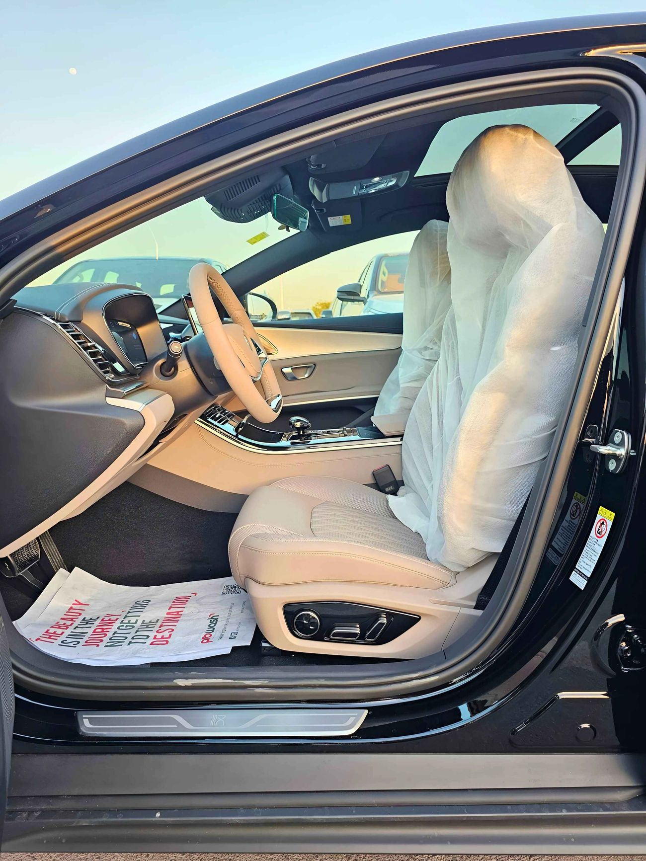 بي واي دي هان Electric / Full Option With HUD Panoramic Roof / 360* Camera (CODE # 69069)