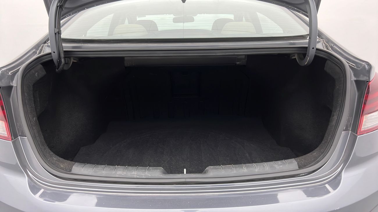 Hyundai Elantra 1600