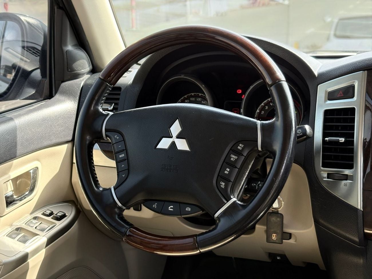 ميتسوبيشي باجيرو AED 1,360 P.M | 0% DOWN PAYMENT | MITSUBISHI PAJERO GLS | 3.8L V6 | 2020 | GCC SPECS