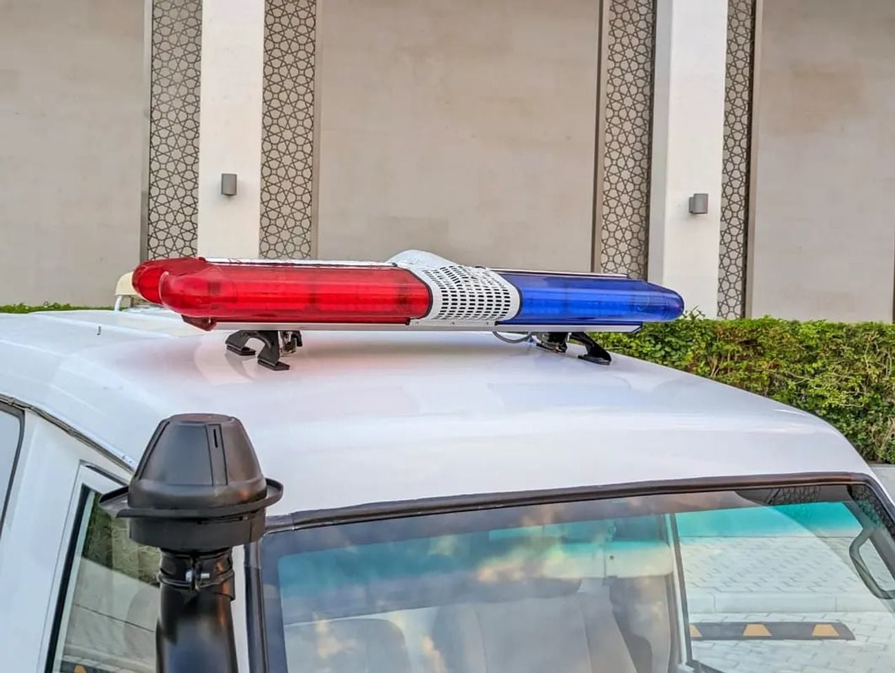 تويوتا لاند كروزر 70 LAND CRUISER LC78 AMBULANCE GCC IN EXCELLENT CONDITION