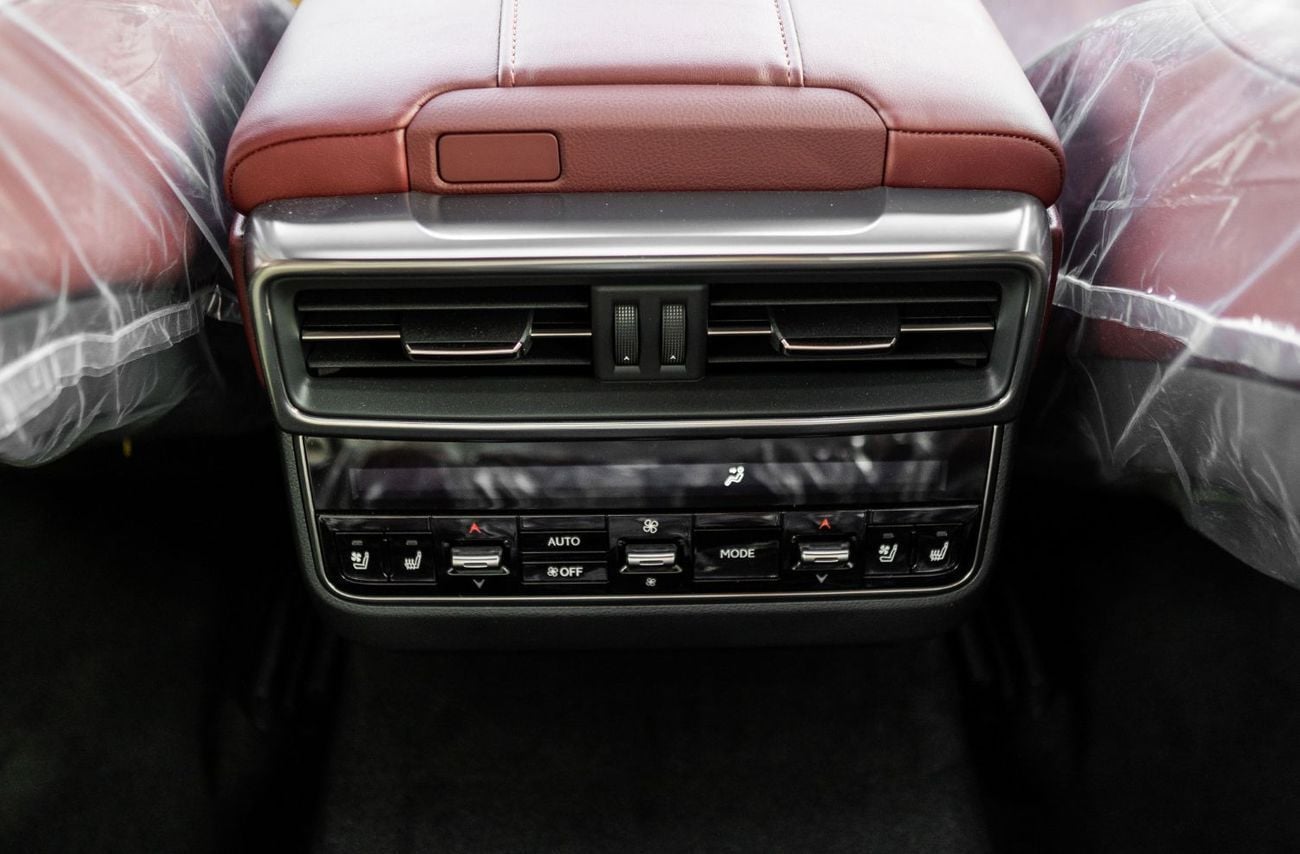 لكزس LX 600 SIGNATURE 2026 Lexus LX600 Turbo sport 3.5L Twin-Turbo AT Petrol (Black-red)