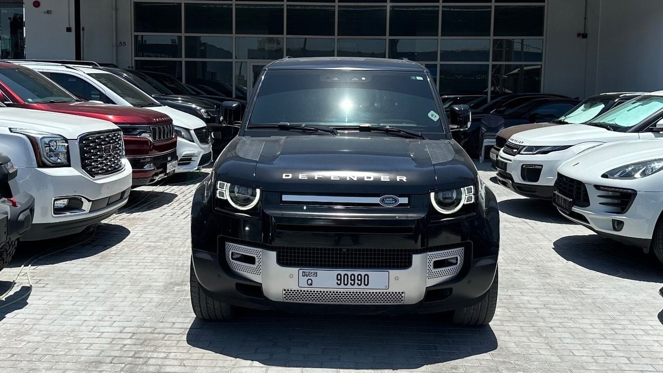 Land Rover Defender GCC | Full Service history | under warranty