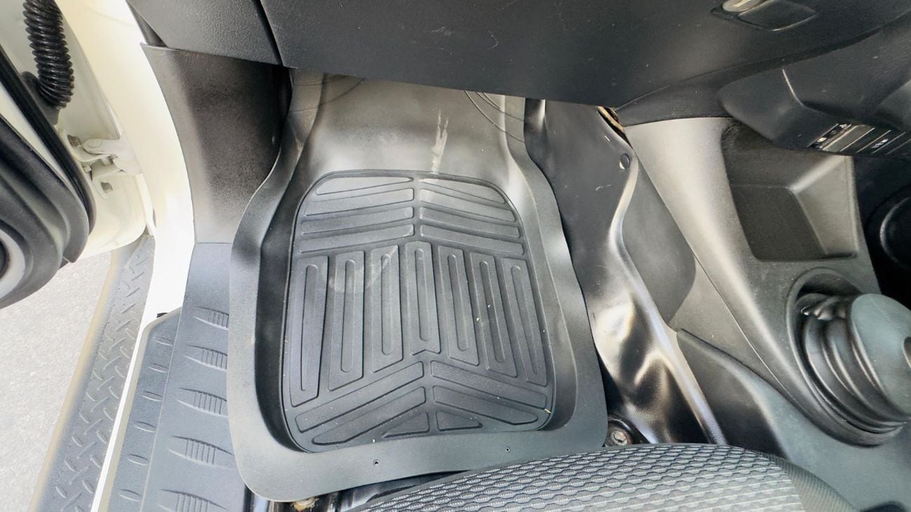 Toyota Hilux SINGLE CABIN PICKUP | 2.4L DIESEL ENGINE | 2016 | RHD | PREMIUM BULL BAR | METAL ROLL BAR | MANUAL T