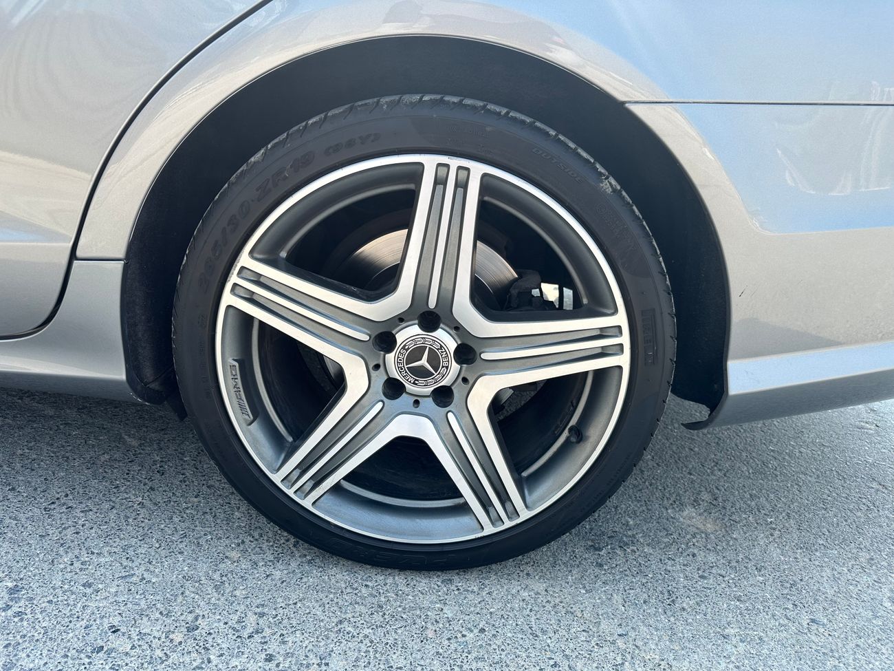 Mercedes-Benz CLS 500 V8