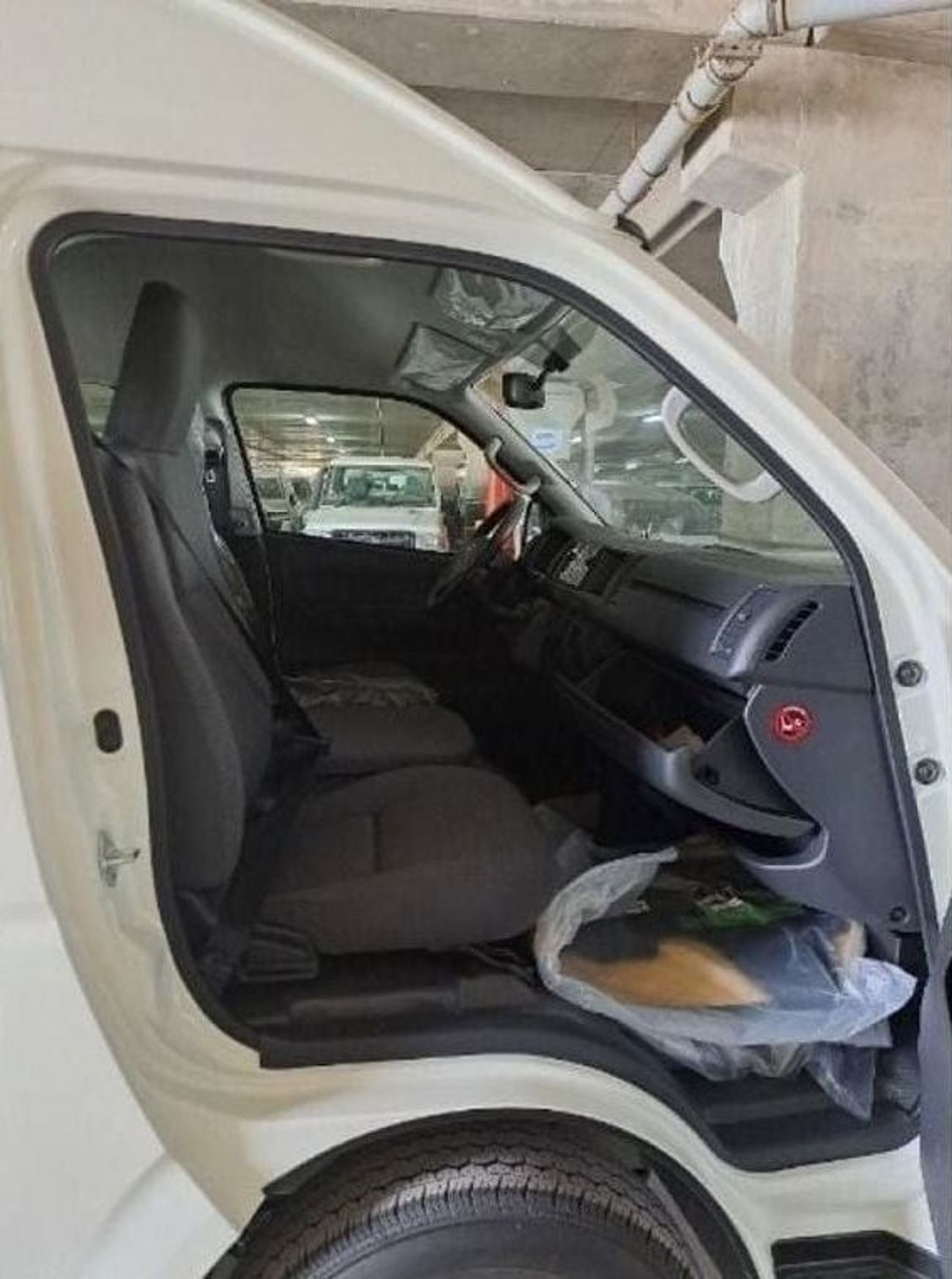 Toyota Hiace TOYOTA HIACE HIGHROOF 2.7L | PETROL | MANUAL | 0KM | 03 YEARS WARRANT