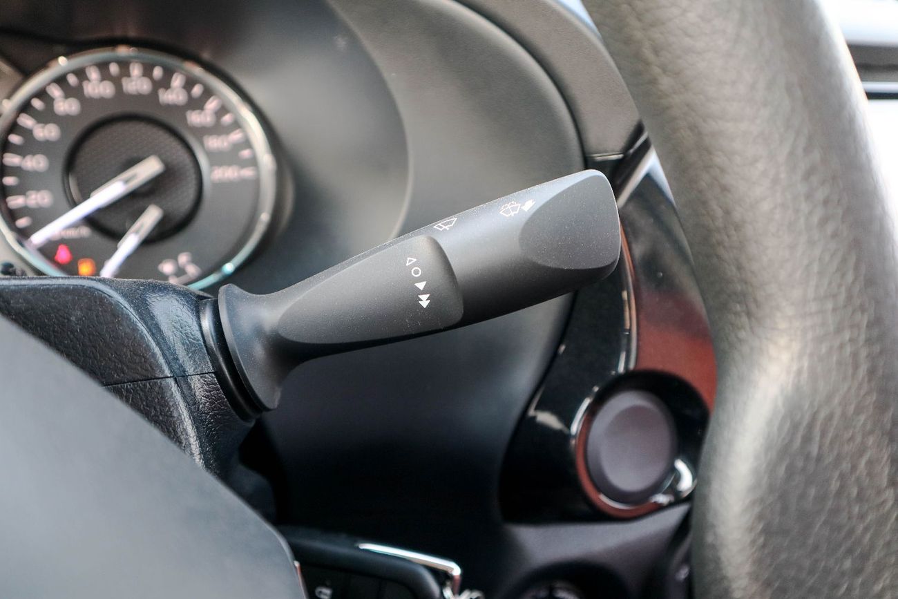 تويوتا هيلوكس GL 2.7L Single Cab Utility