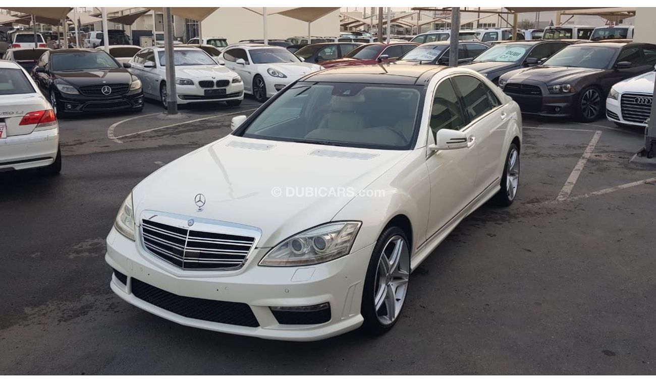 Mercedes-Benz S 63 AMG Mercedes benz S350 model 2011 GCC car prefect condition full option low mileage