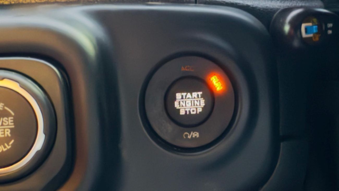 Jeep Wrangler NUDGE BAR WITH LED STRIP LIGHTS | 3.6L PETROL ENGINE | PUSH START | 2019 | RHD | AT | 4WD | REAR VIE