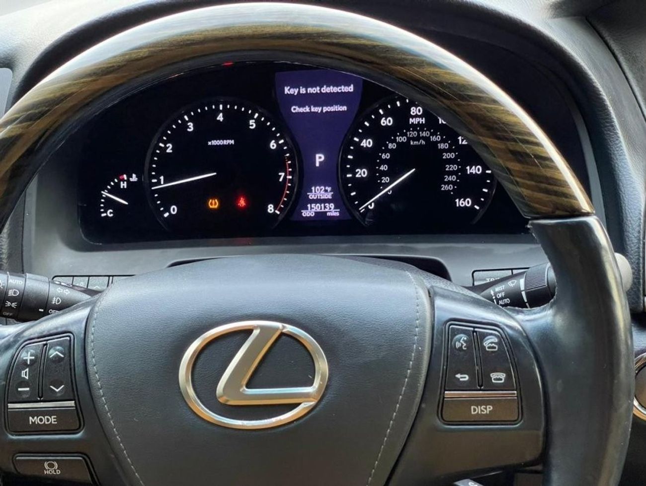 لكزس LS 460 بريمير SWB