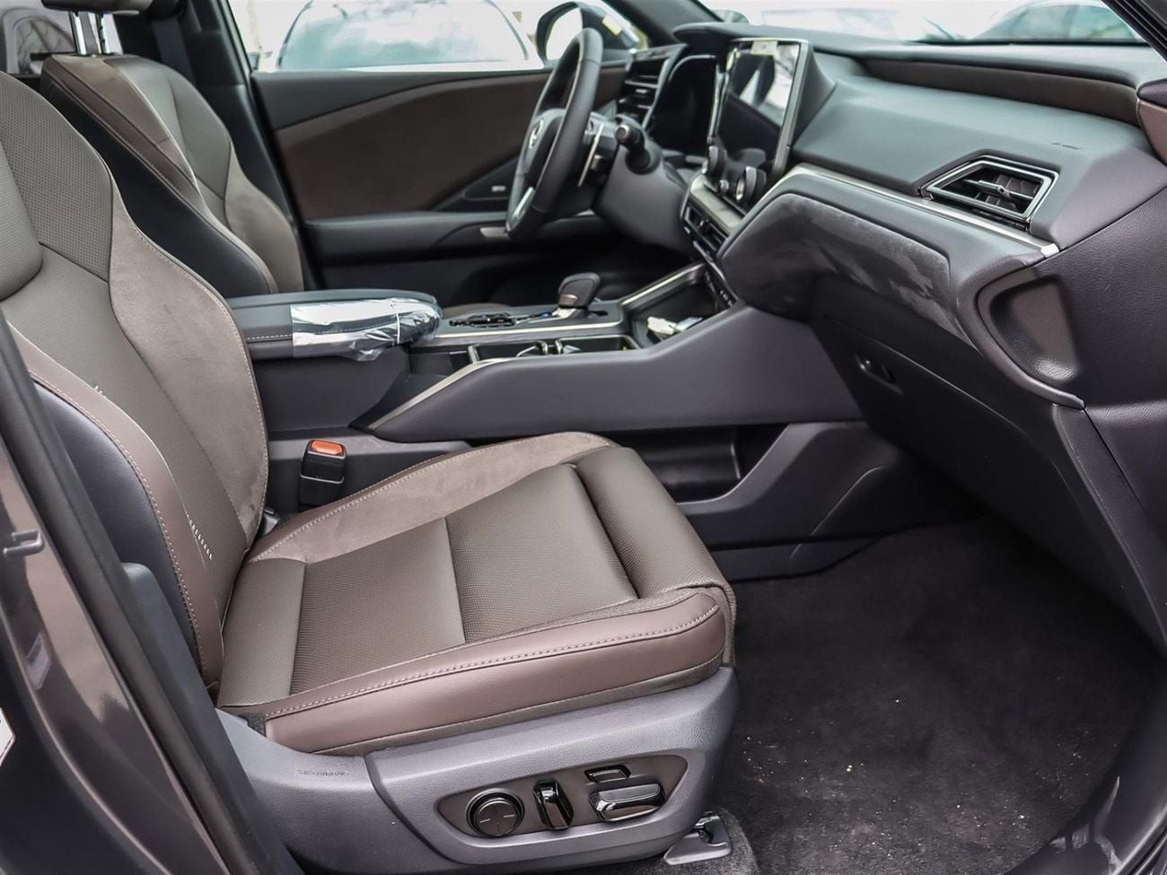 لكزس TX 350 26/26 EXECUTIVE PETROL