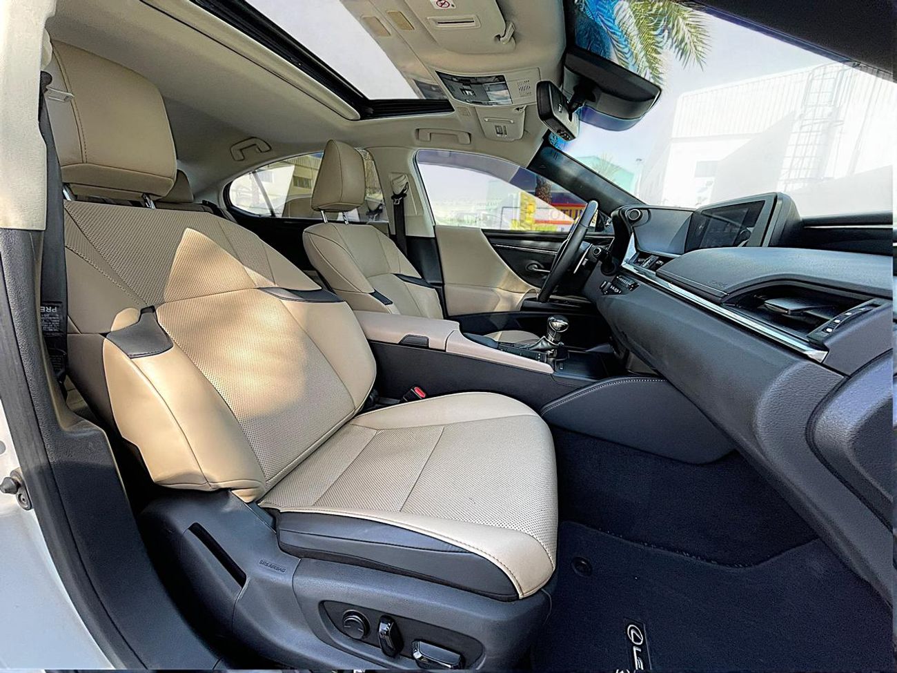 لكزس ES 350 AED 1,320 P.M | LEXUS | ES-350 | 3.5L V6 | 2020 | FREE ACCIDENT | ORIGINAL PAINT