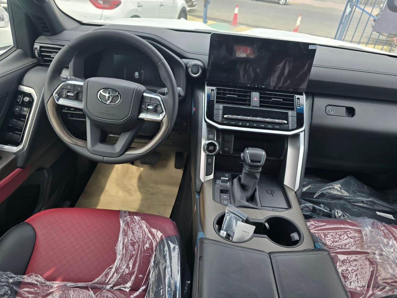 تويوتا لاند كروزر TOYOTA LAND CRUISER GXR TWIN TURBO 3.5L GCC SPECS 2026 MODEL