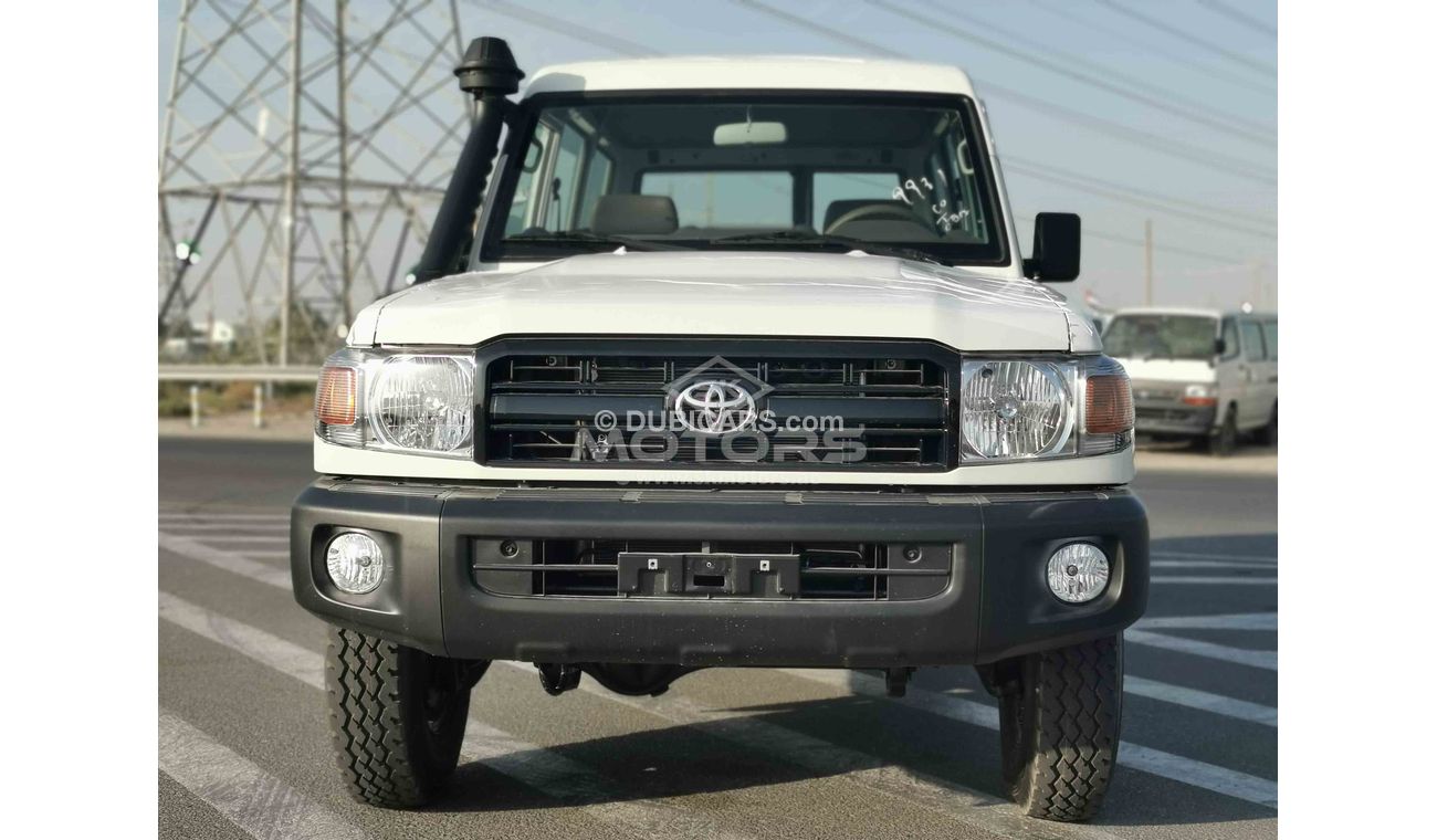 تويوتا لاند كروزر 70 4.2L DIESEL, SNORKELER, QUANTITY AVAILABLE AT SPECIAL OFFER (CODE # HTLX78)