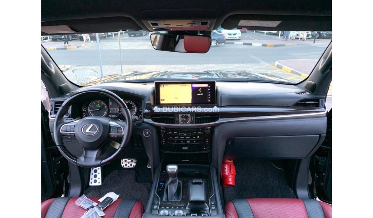 Lexus LX 570 Platinum Signature