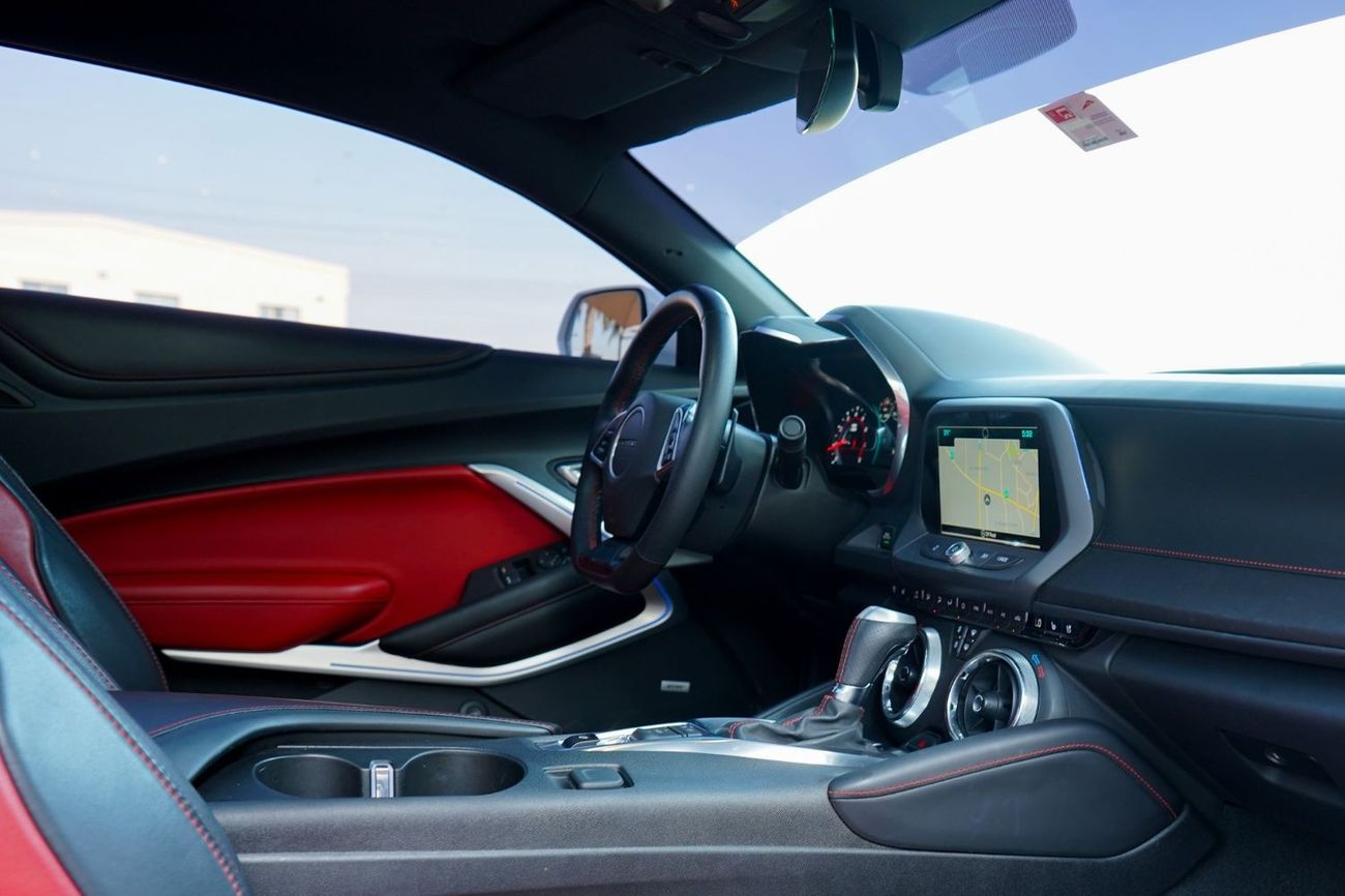 Chevrolet Camaro LT RS Chevrolet Camaro RS 2018 GCC under Warranty with Flexible Down-Payment/ Flood Free.