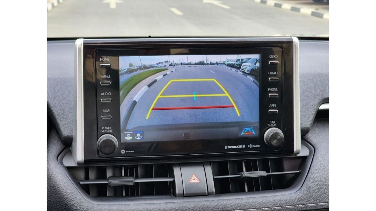 Toyota RAV4 XLE Toyota Rav4 Hybrid full option