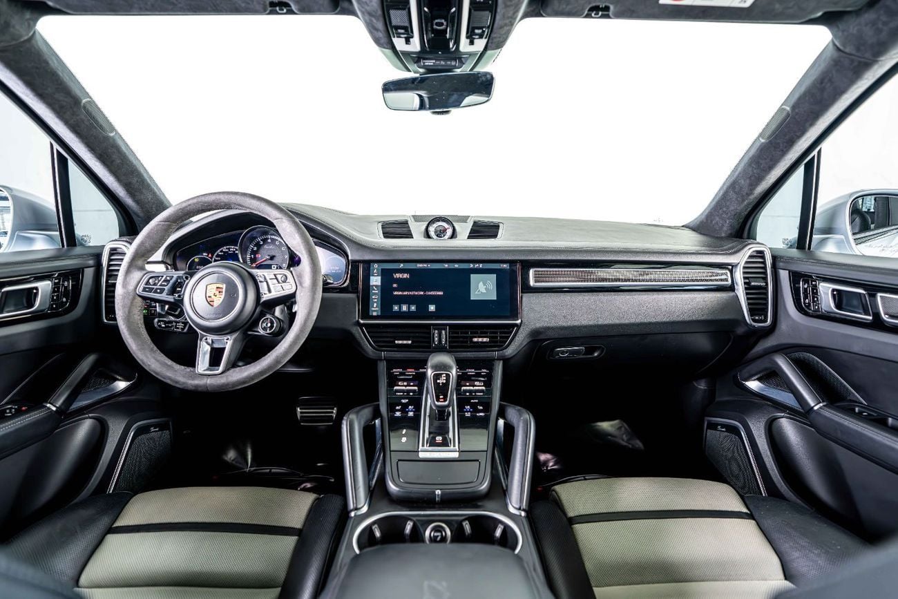 بورش كايان Turbo 4.0L (550 HP)