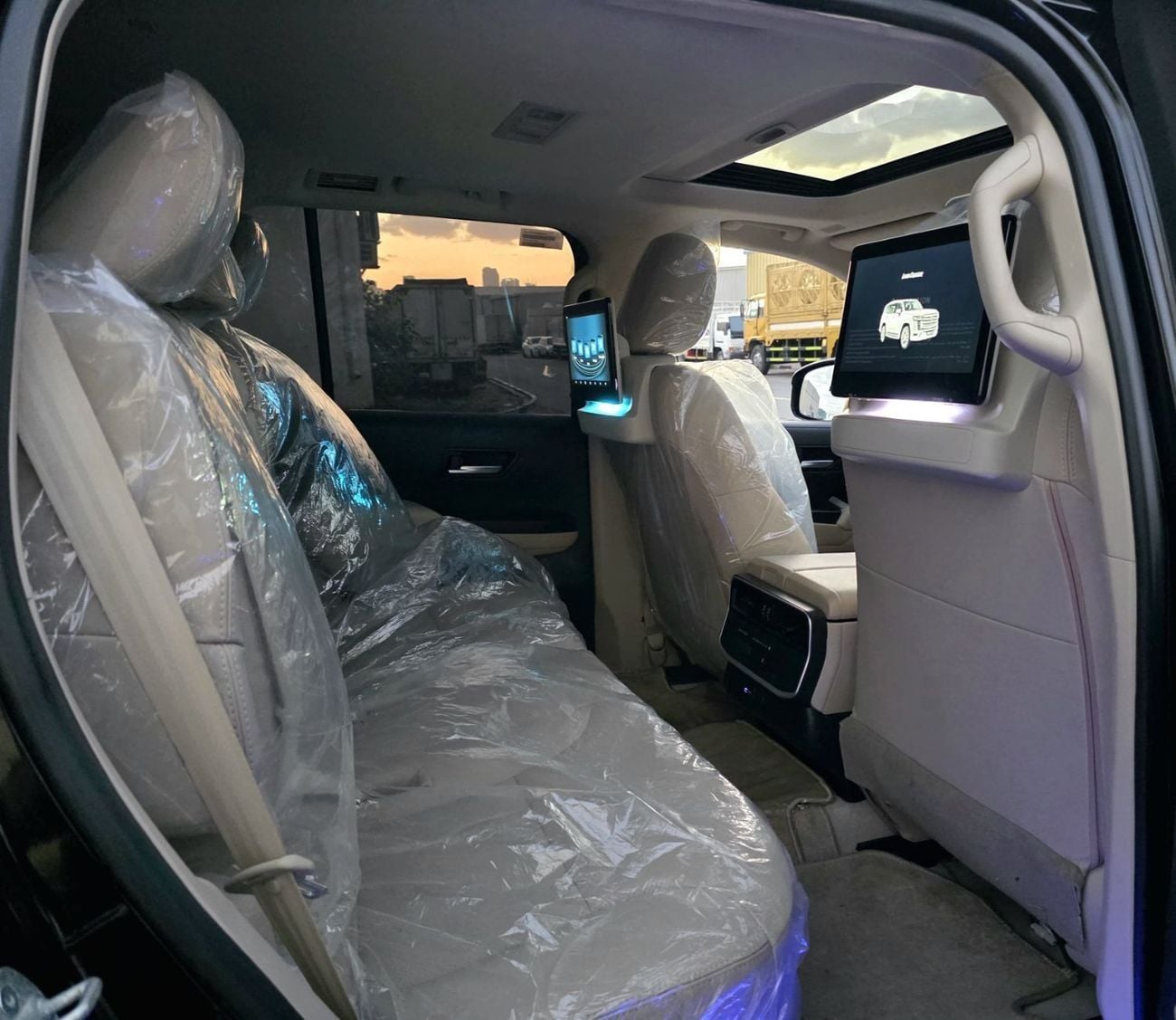 Toyota Land Cruiser GXR, миниатюра 21