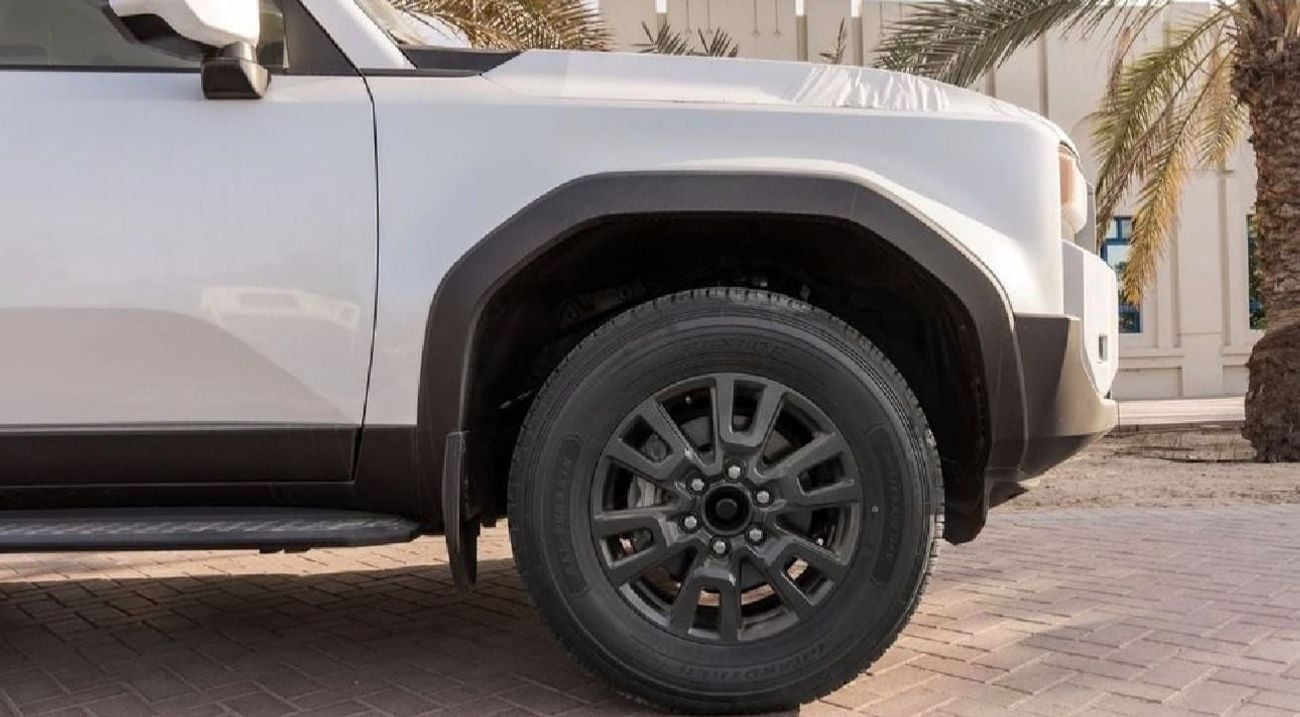 تويوتا برادو GXR 2.4T