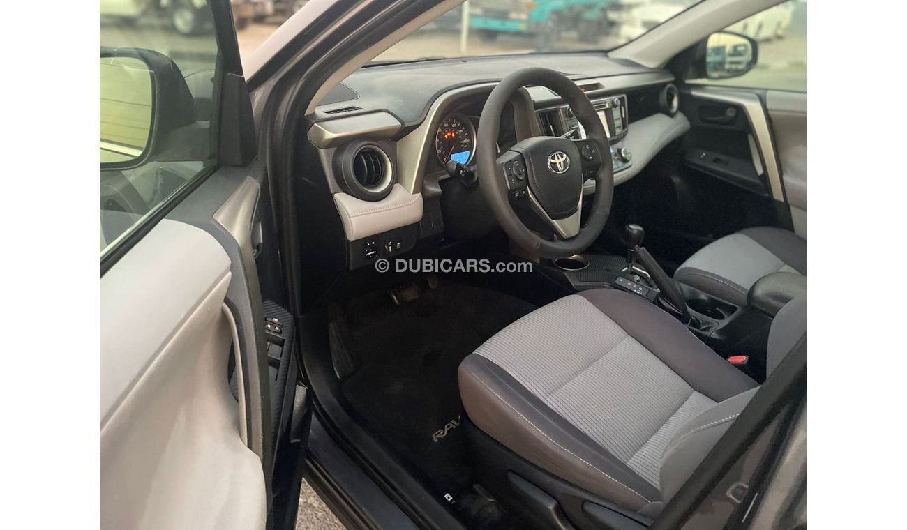 Toyota RAV4 2013 Toyota Rav4 XLE / EXPORT ONLY / فقط للتصدير