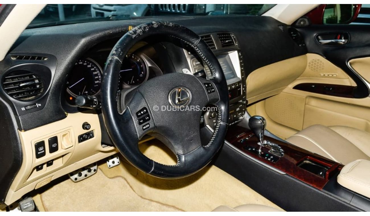 لكزس IS 300 خليجي موديل 2008 كت 2014 رقم واحد فتحه جلد رنجات حساسات كاميرا شاشه  مثبت سرعه  لاتحتاج لأي مصاريف