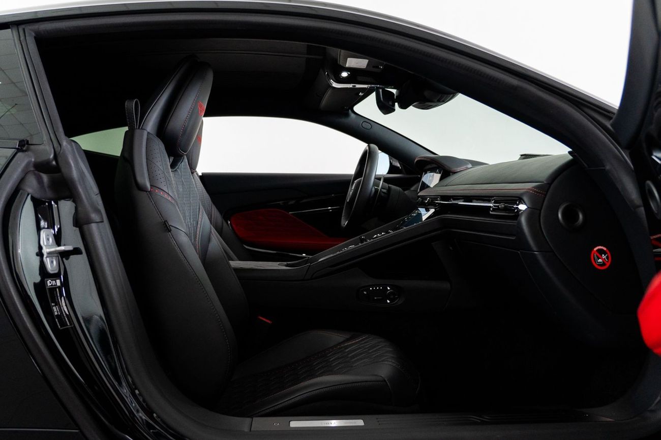 أستون مارتن DB DB12 / 4.0L Twin Turbo V8 / Japanese