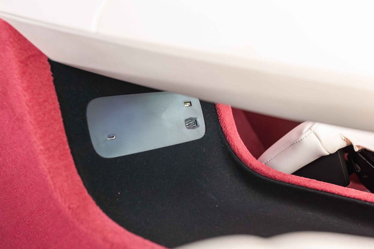 أفاتر 12 Avatr 12 Royal Edition – Full Option