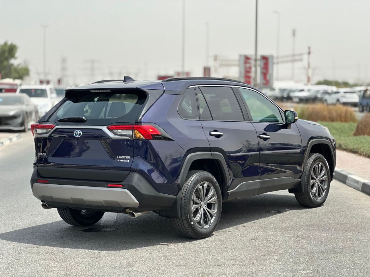 تويوتا راف ٤ Limited Hybrid 2.5 L | Panoramic | 360 Camera | full option 2024