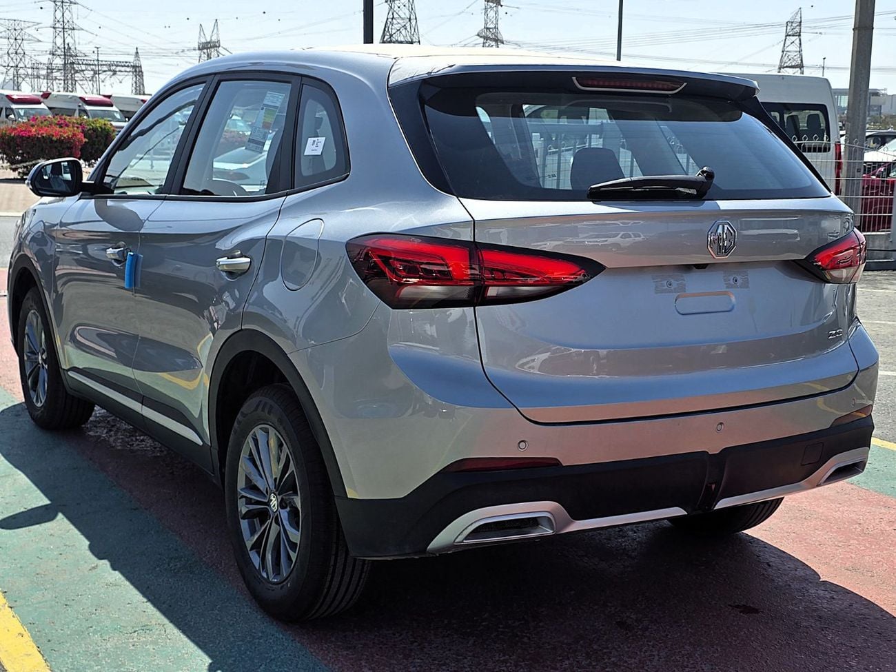 MG ZS MG zs New Shape STD1.5l A/T  Silver Color 2026 Model