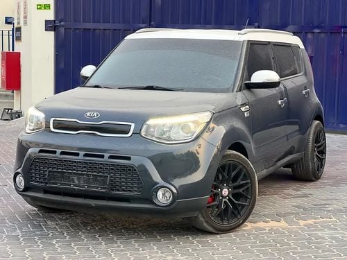 Kia Soul EX 2.0L GCC Specs - Excellent Condition original paint low milage