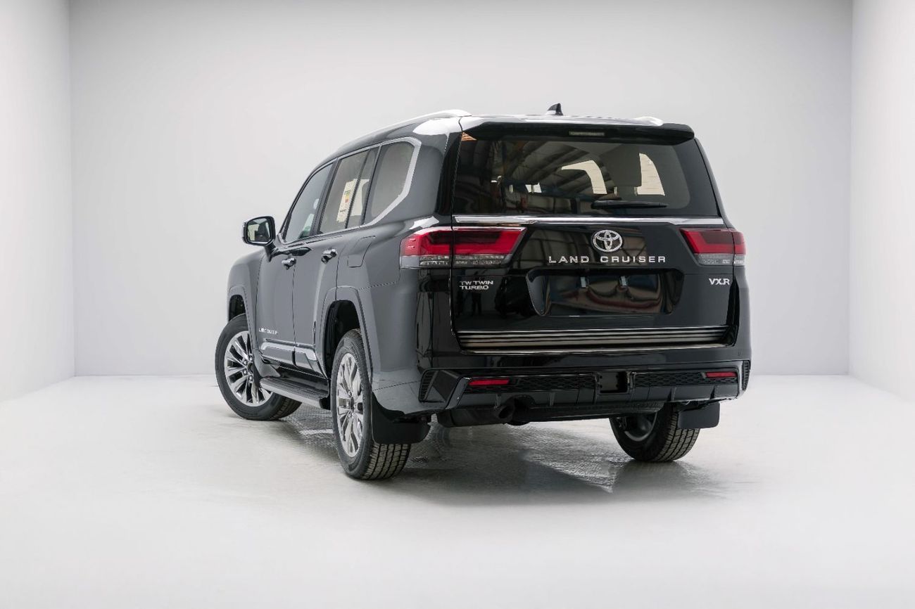 تويوتا لاند كروزر VXR 3.3L - Attitude Black Inside Black & Dark Red | Export Only