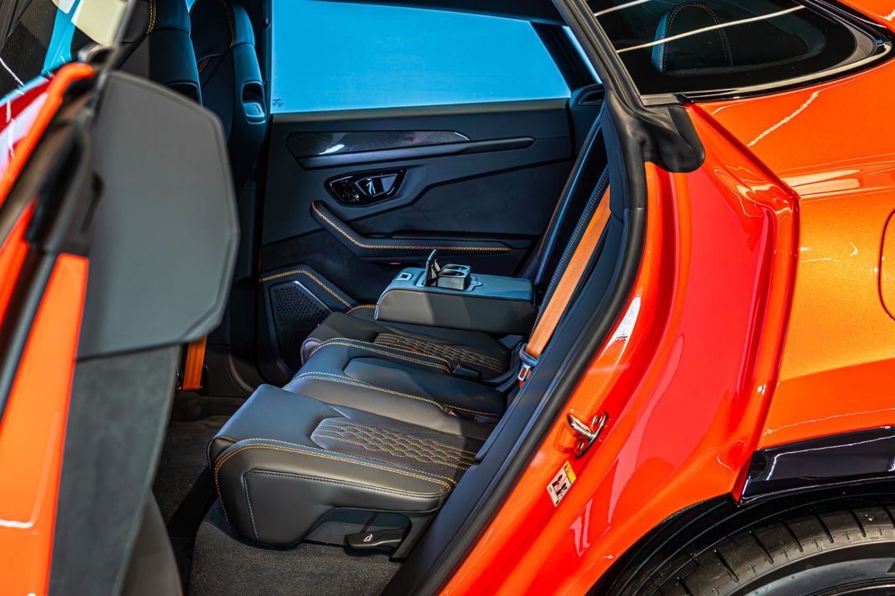 Lamborghini Urus SE FULL CARBON 2026