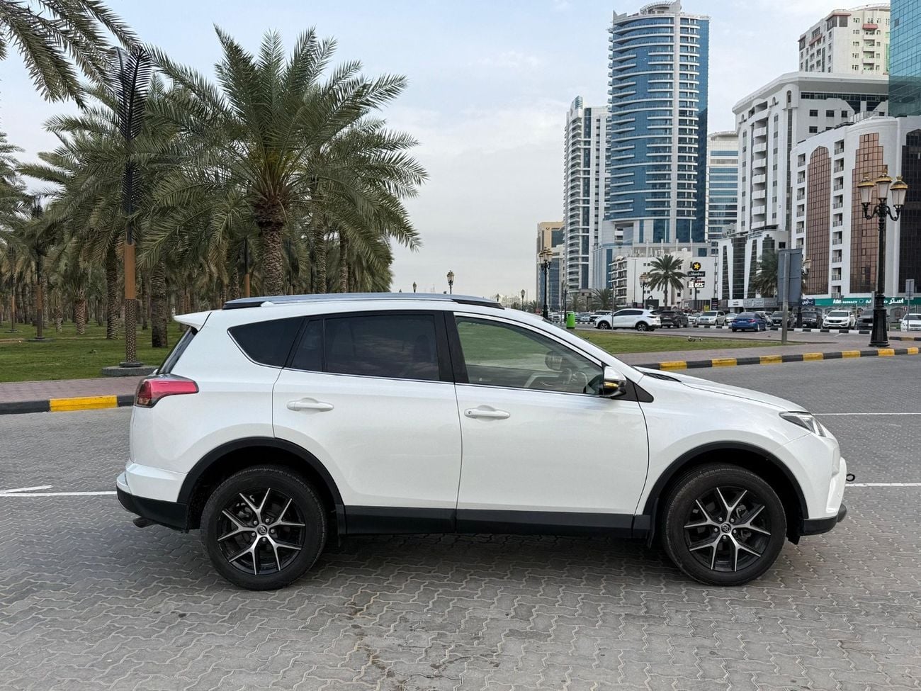 تويوتا راف ٤ GXL Australian Import Right Hand Drive