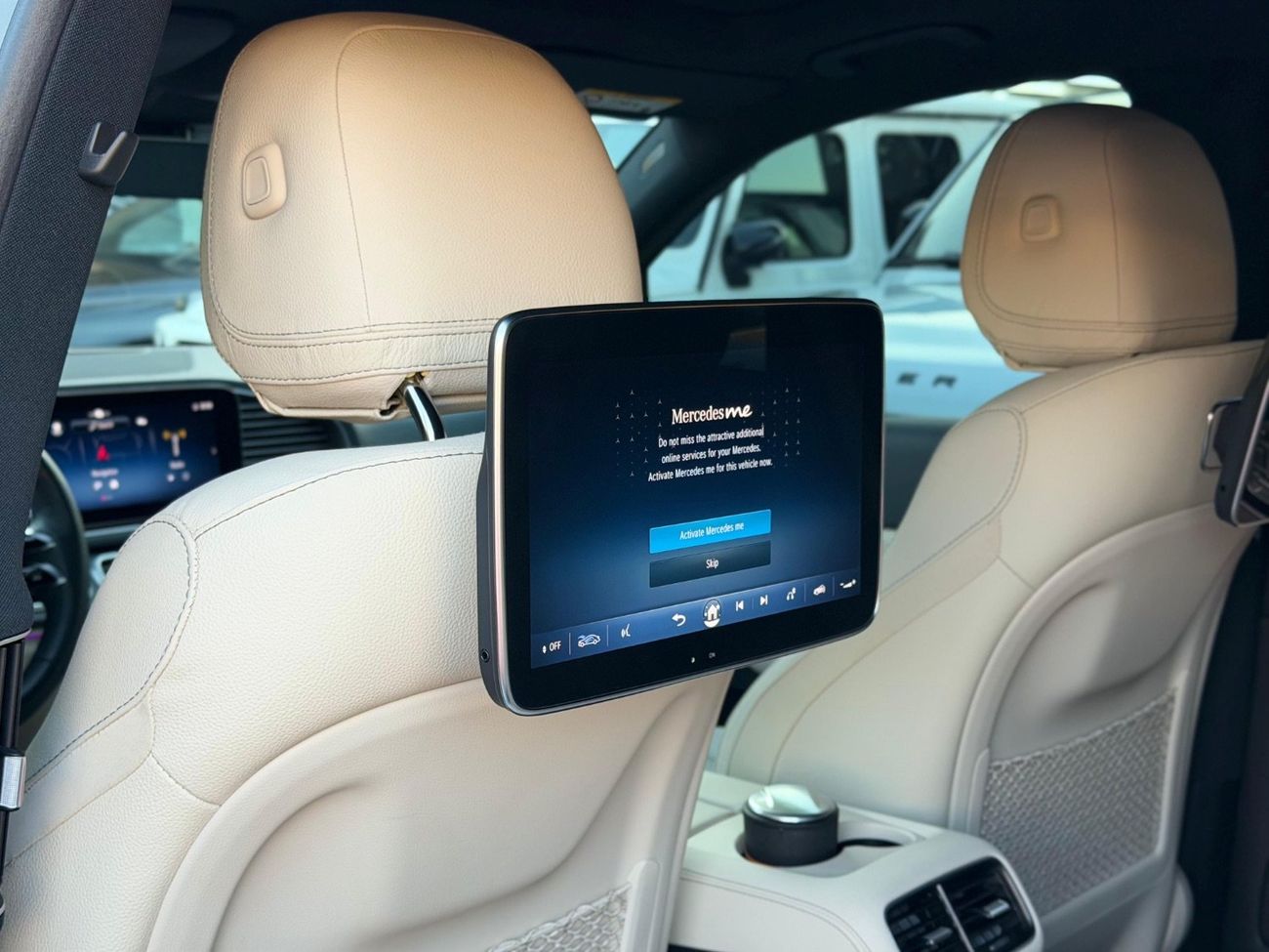 Mercedes-Benz GLS 450 Premium + 3.0L (389 HP)