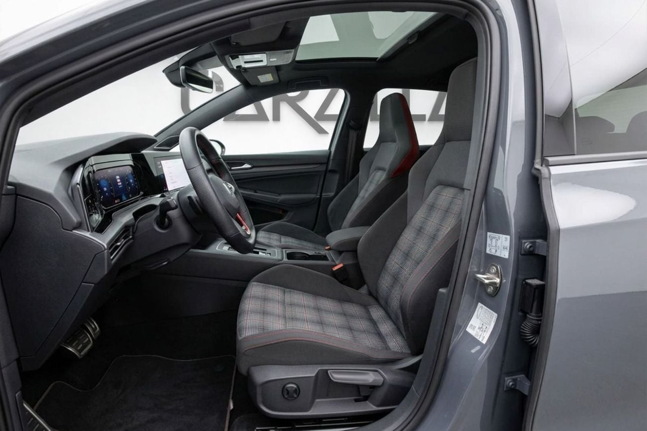 فولكس واجن جولف GTI