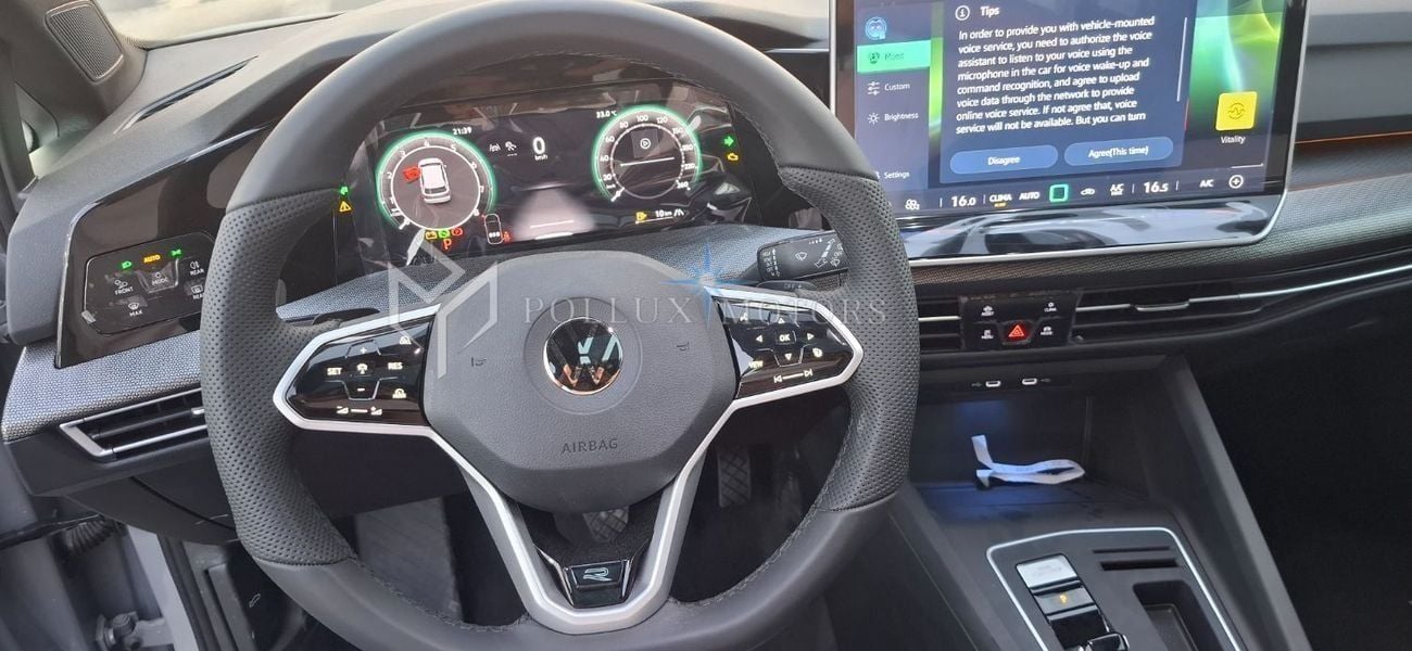 فولكس واجن جولف GOLF 8 R-LINE 1.5 TURBO 160 HP 2025