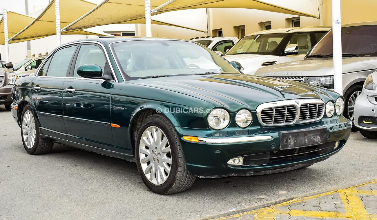 Jaguar XJ8 2004 Model Full options clean car  single owner use wellmaintaned