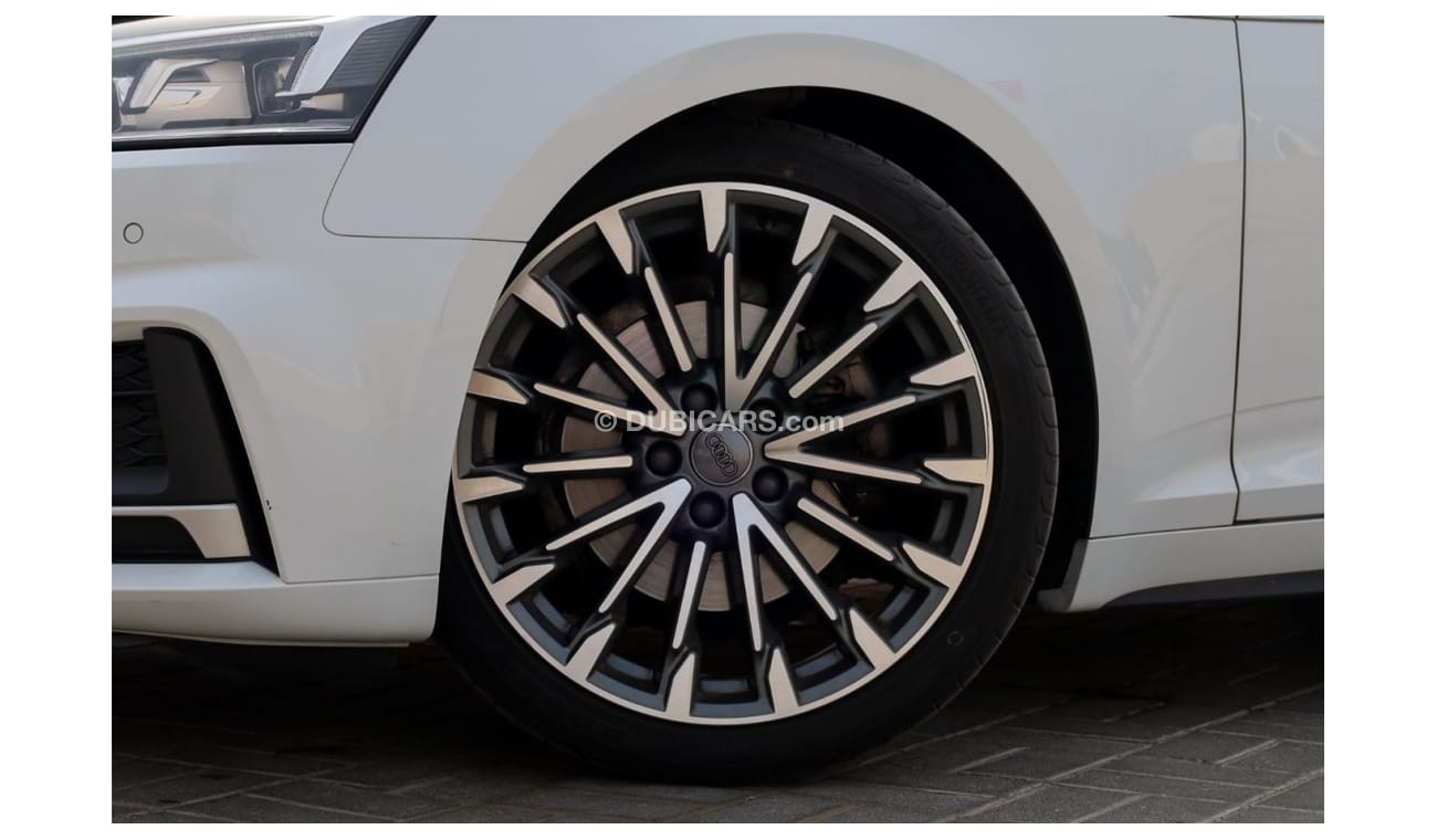 أودي A5 40 TFSI ديزاين ستايل و تيكنولوجي سيليكشين S-لاين 40 TFSI سبورت