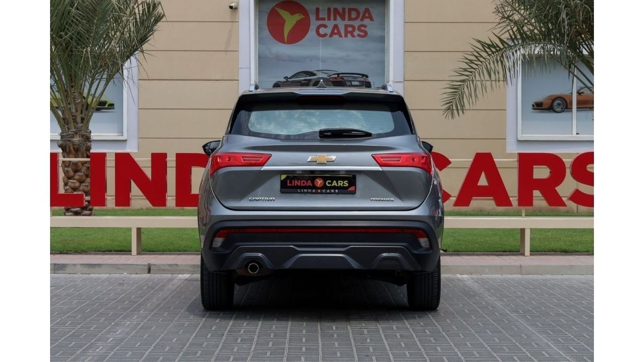 Chevrolet Captiva Chevrolet Captiva Premier 2023 GCC (7 SEATER) under Agency Warranty with Flexible Down-Payment/ Floo
