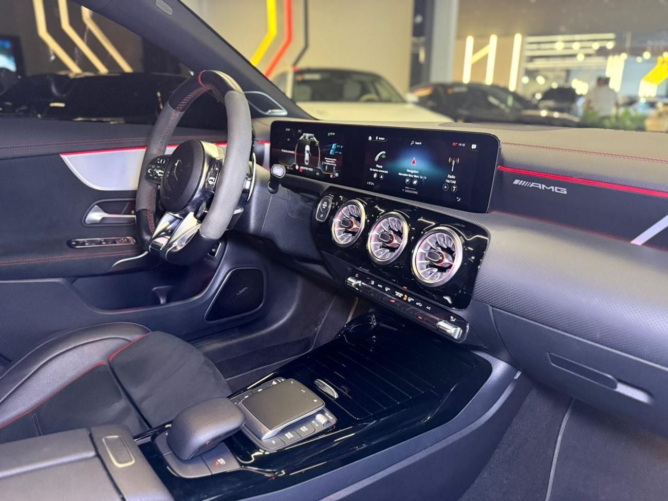 مرسيدس بنز CLA 45 AMG 4MATIC+