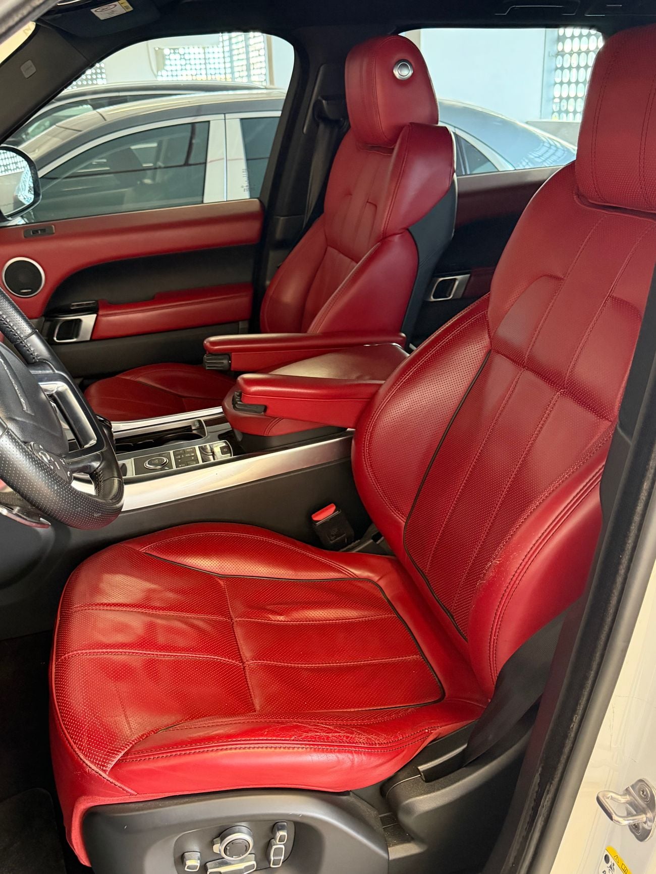 Land Rover Range Rover Sport HSE Dynamic 5.0L (520 HP)