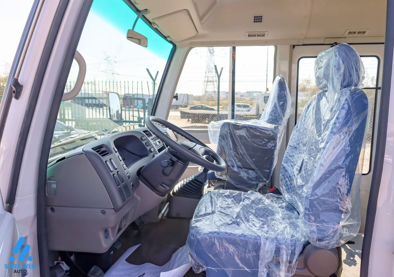 ميتسوبيشي روزا 30-STR – Most reliable and Best Selling 4.2L-4D33 Engine Smooth Transmissions